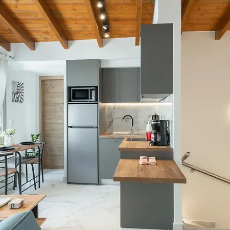 Appartamento Anassa 5 Center Candia